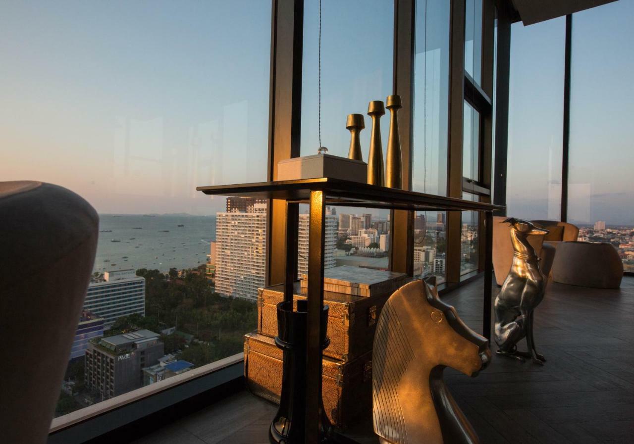 The Base Central Pattaya By Pattaya Holiday Exterior photo