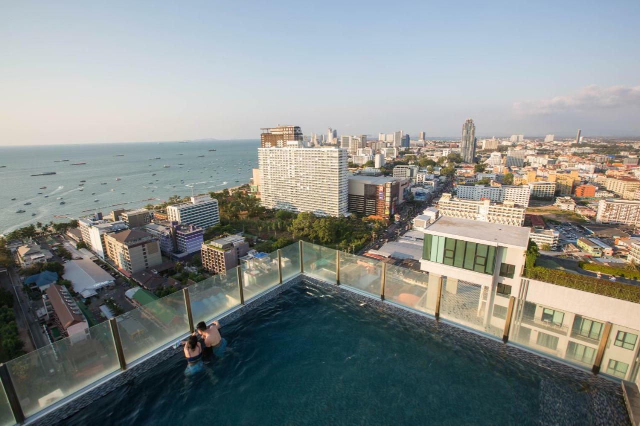 The Base Central Pattaya By Pattaya Holiday Exterior photo