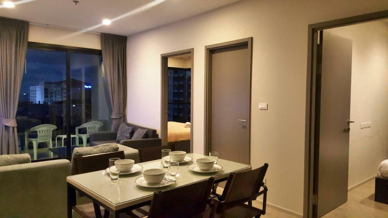 The Base Central Pattaya By Pattaya Holiday Exterior photo